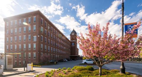 Decorative image of UNH Manchester's campus