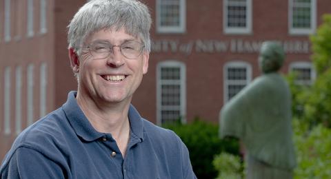 Dr. Thomas Birch, professor of economics