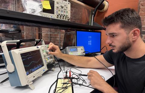 Electrical Engineering Technology Student 