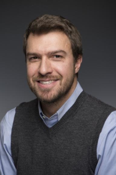 Nicholas Mian, UNH Manchester Psychology Faculty