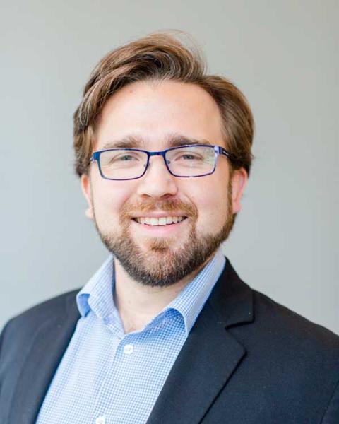 Karl Grindal headshot